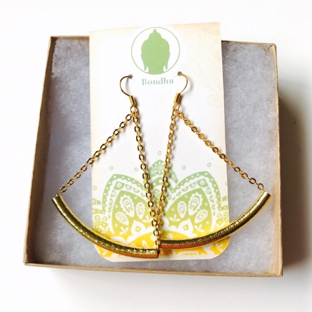 ✨HP✨ Triangle Gold Bar Chain Dangle Drop Earrings - Picture 6 of 9